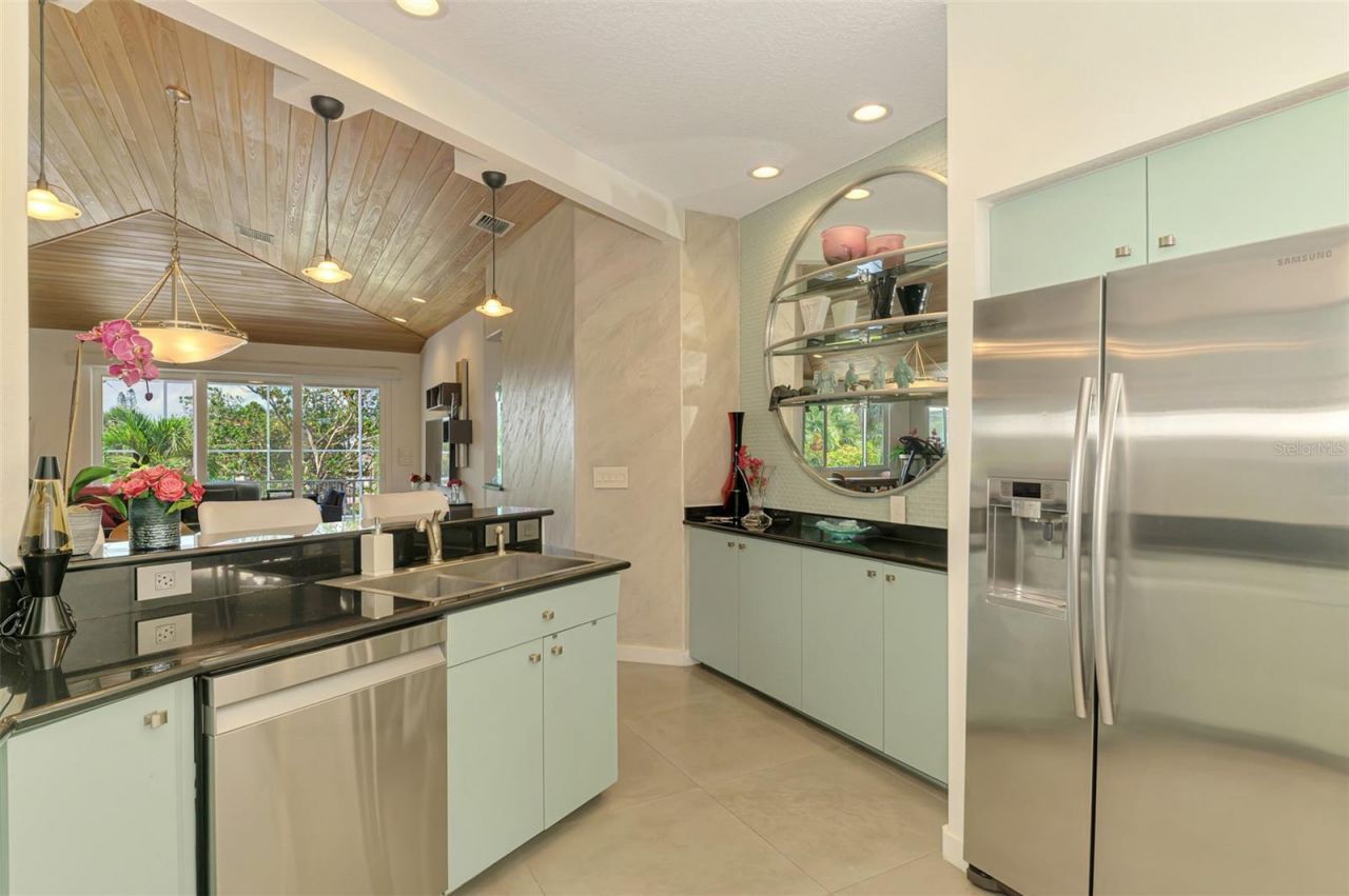 412 Treasure Boat Way, Sarasota, FL 34242 Photo