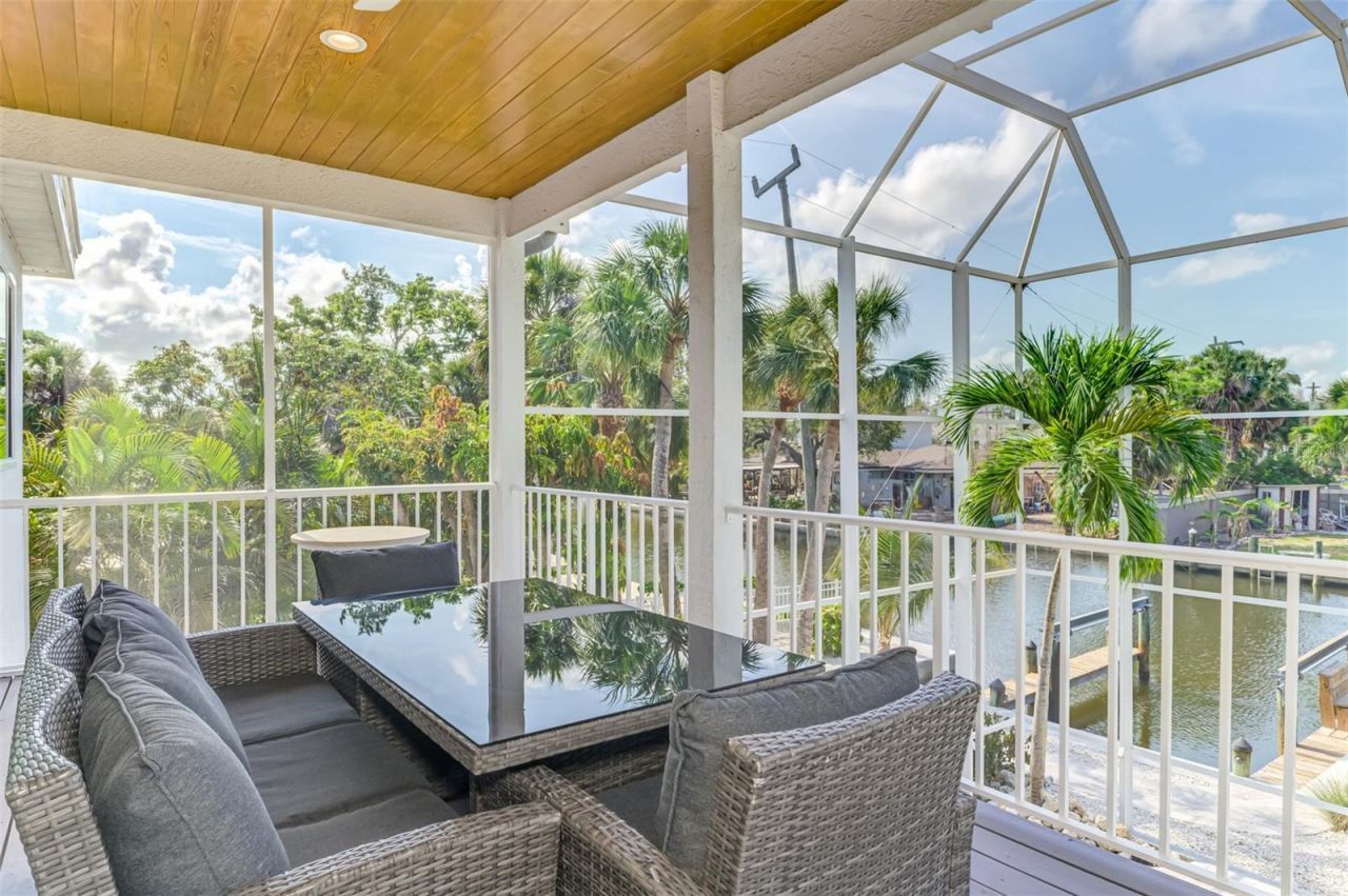 412 Treasure Boat Way, Sarasota, FL 34242 Photo