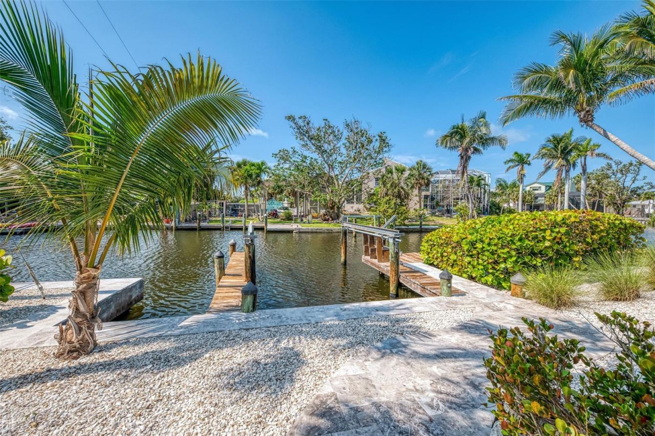 412 Treasure Boat Way, Sarasota, FL 34242 Photo