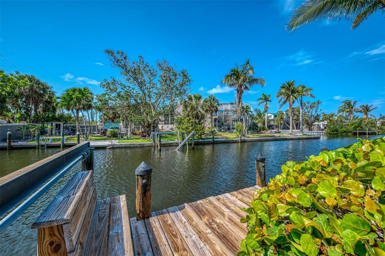 412 Treasure Boat Way, Sarasota, FL 34242 Photo