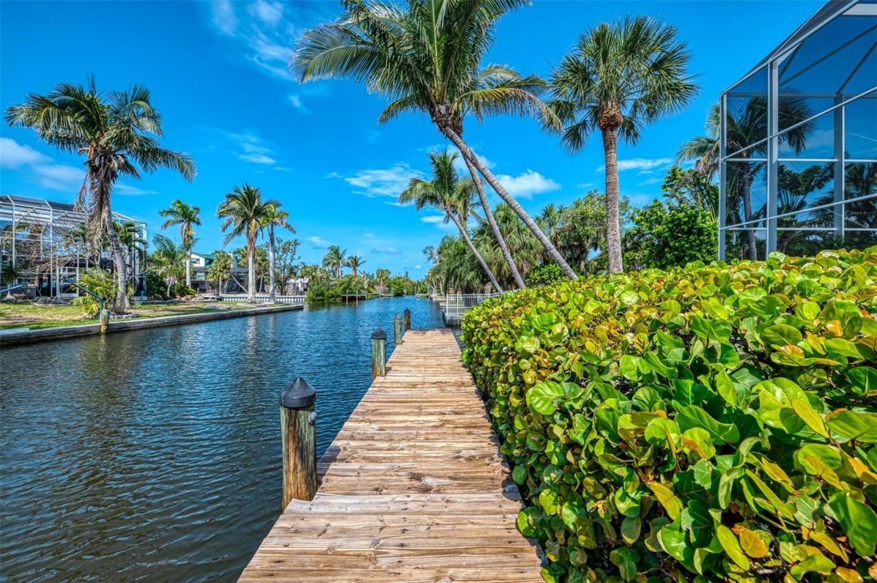 412 Treasure Boat Way, Sarasota, FL 34242 Photo