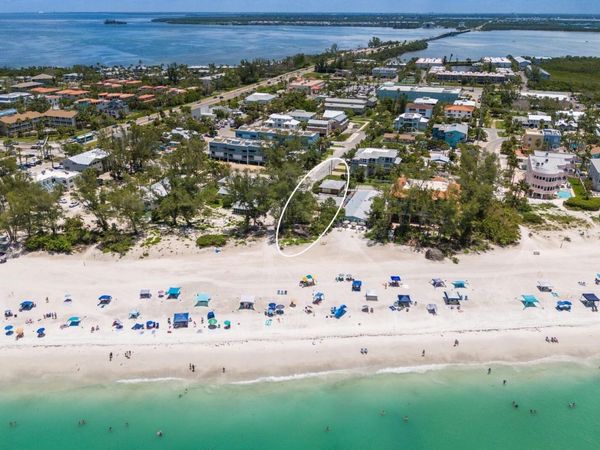 3720 GULF DRIVE, HOLMES BEACH, FL 34217