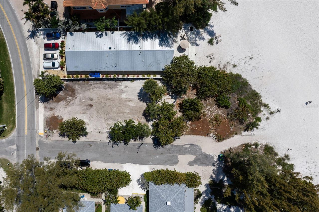 3720 Gulf Drive, Holmes Beach, FL 34217 Photo