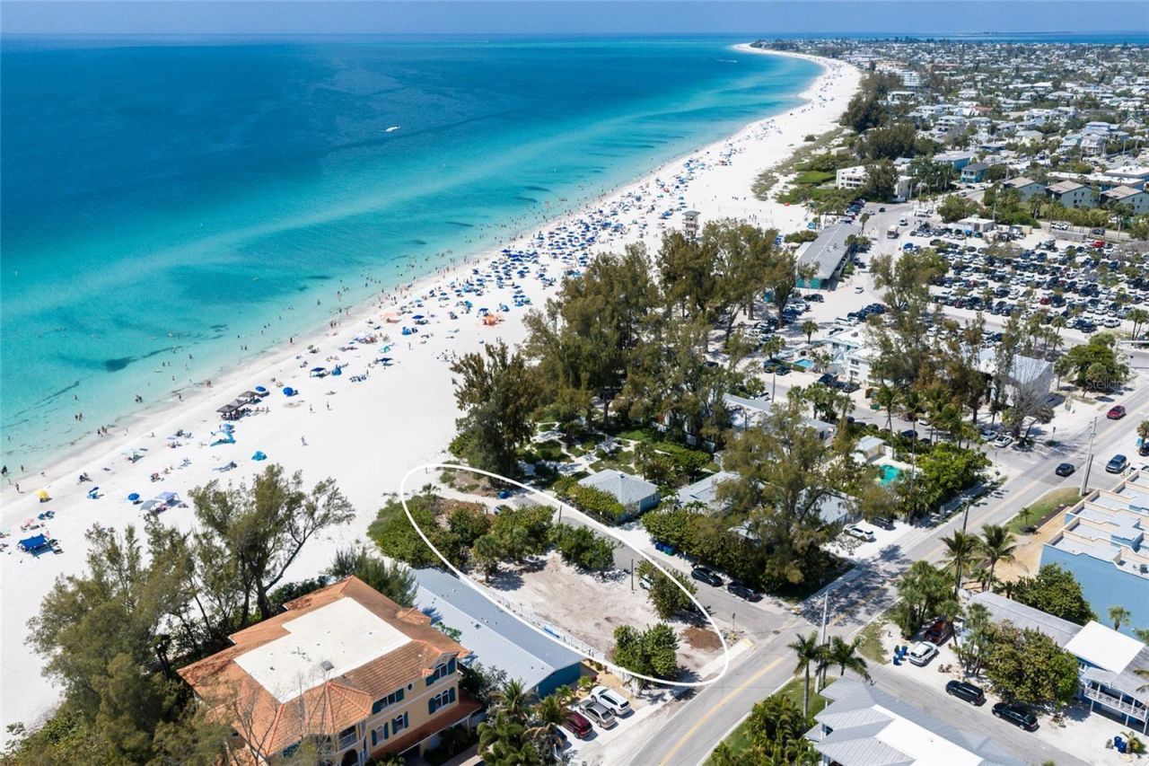 3720 Gulf Drive, Holmes Beach, FL 34217 Photo