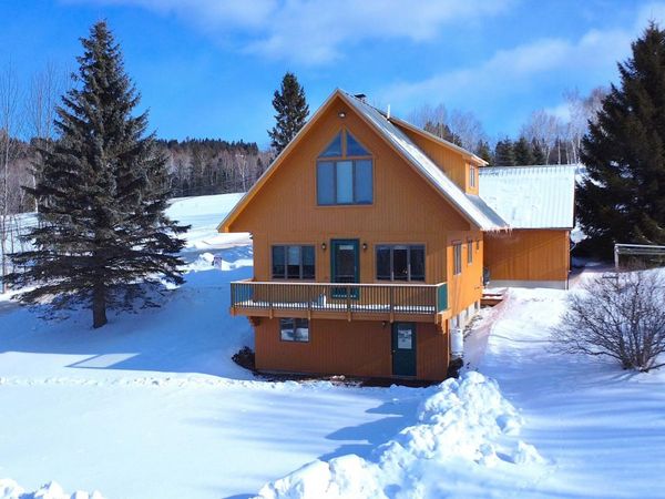 11 Overlook Road, Rangeley, ME 04970