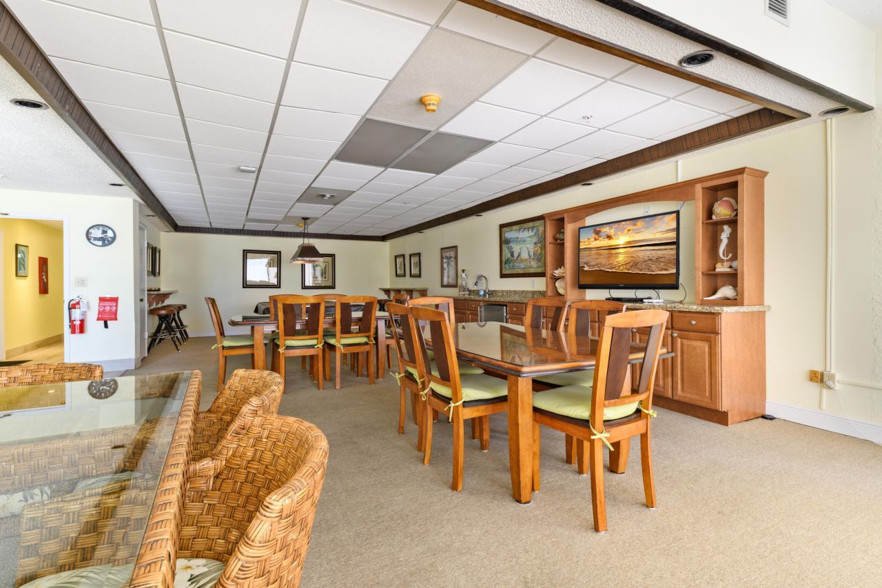 2000 Coco Plum Drive, Unit 106, Marathon, FL 33050 Photo