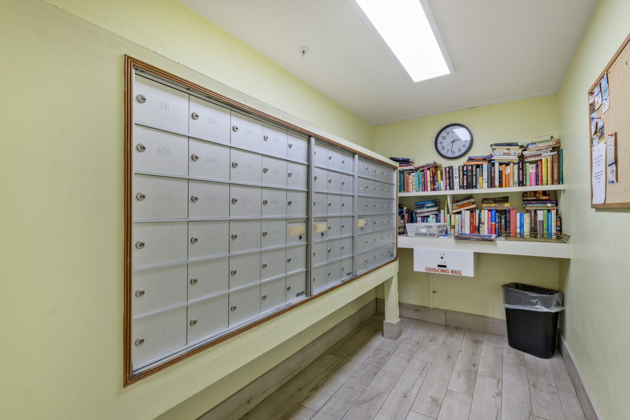 2000 Coco Plum Drive, Unit 106, Marathon, FL 33050 Photo