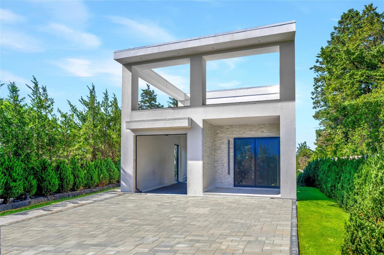 40 Oceanview Drive, Southampton, NY 11968 Main Photo