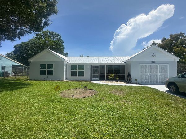 1910 SE Rainier Road, Port St. Lucie, FL 34952