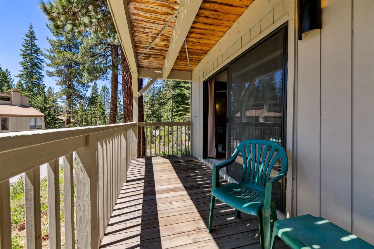 1001 Commonwealth Drive, Kings Beach, CA 98143 Photo