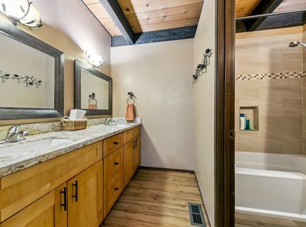 1001 Commonwealth Drive, Kings Beach, CA 98143 Photo