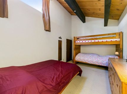 1001 Commonwealth Drive, Kings Beach, CA 98143 Photo