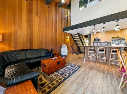 1001 Commonwealth Drive, Kings Beach, CA 98143 Photo