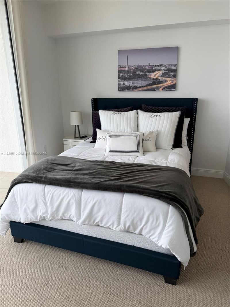 1750 N Bayshore Dr, Unit 5114, Miami, FL 33132 Photo