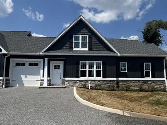 407 Kimball AVE Salem, VA 24153