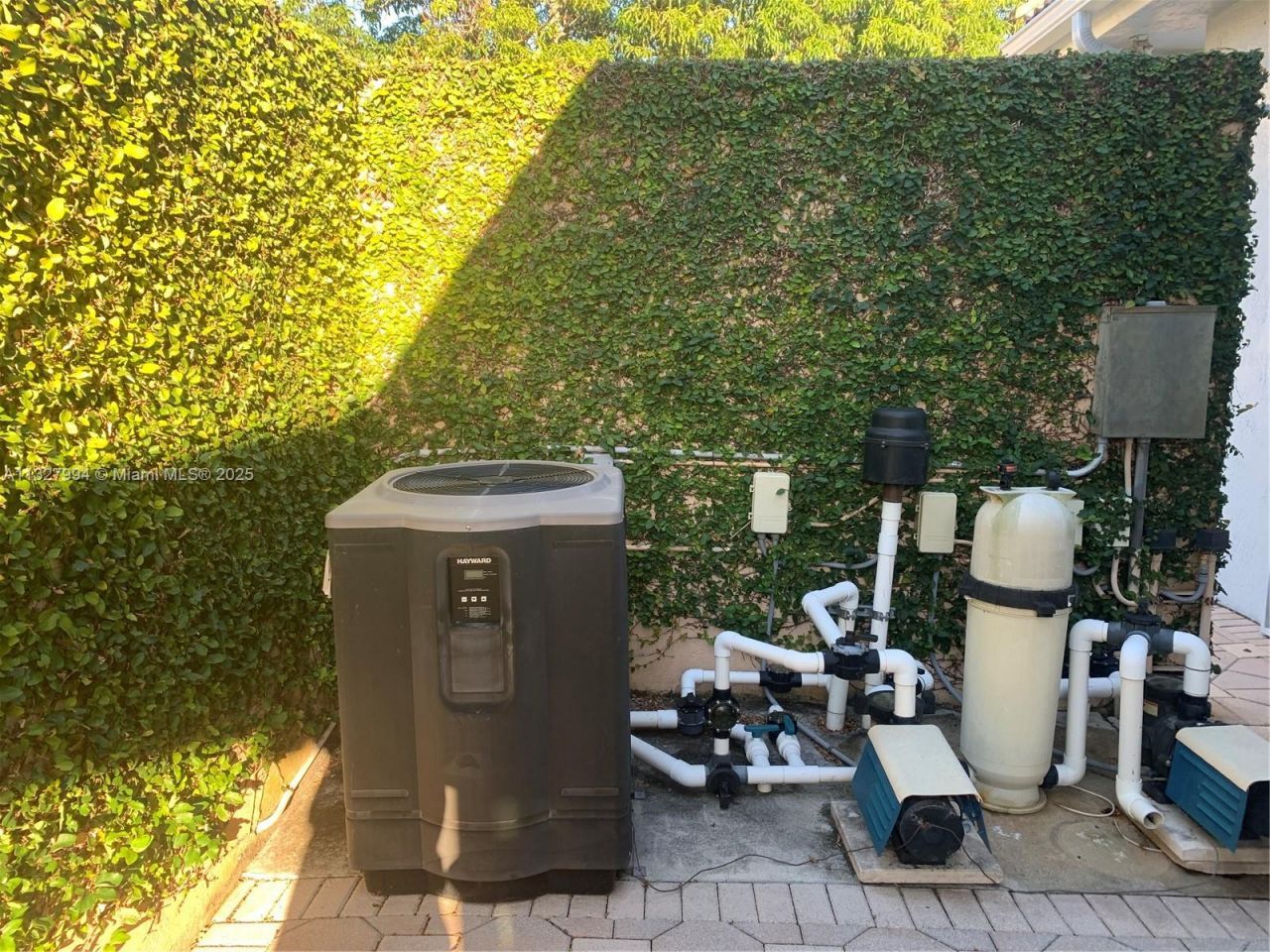 7625 SW 75th Ave, Miami, FL 33143 Photo