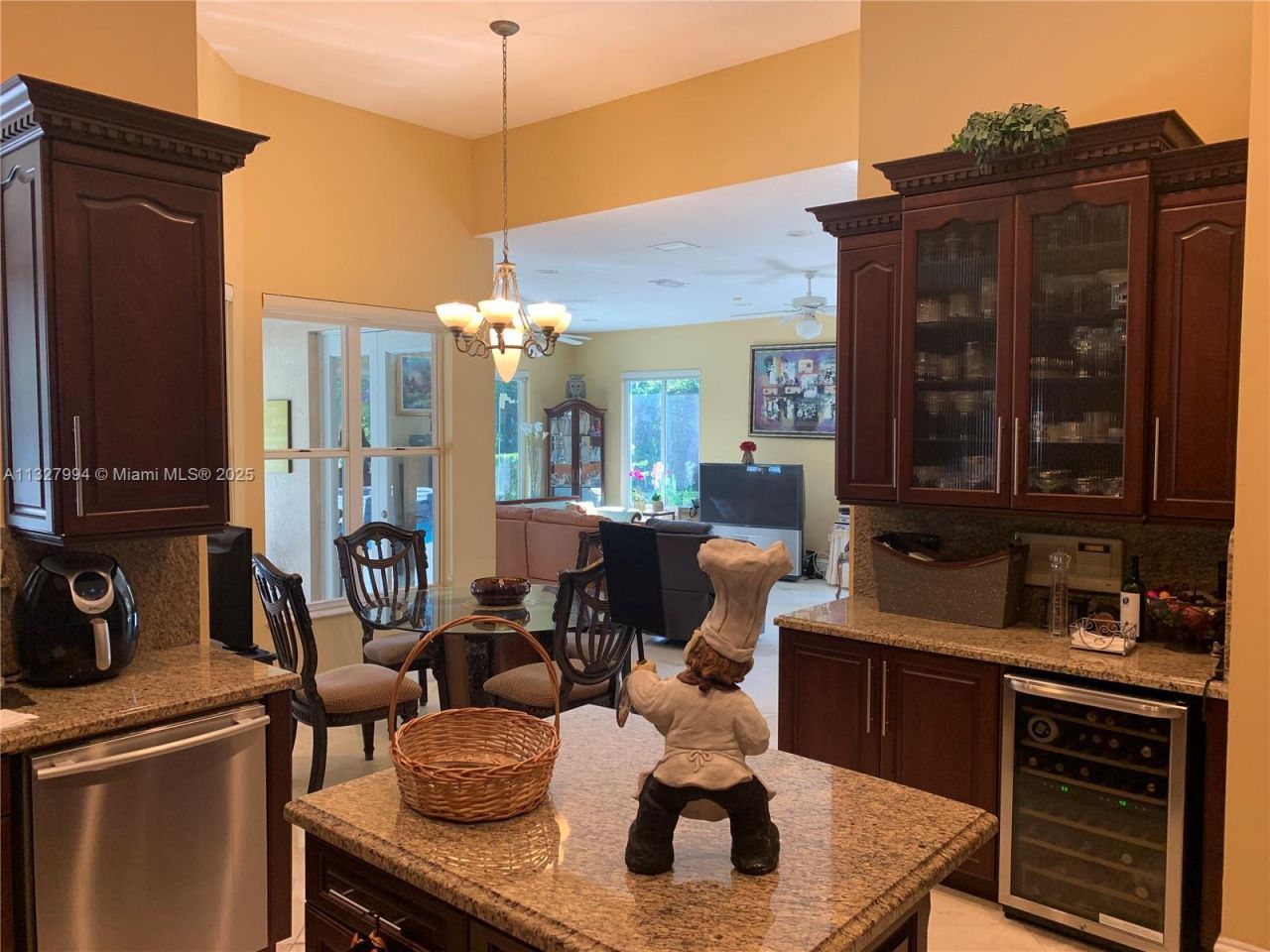 7625 SW 75th Ave, Miami, FL 33143 Photo