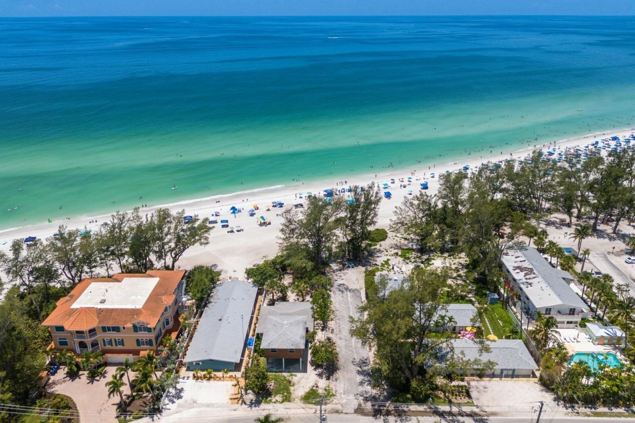 3720 Gulf Drive, Holmes Beach, FL 34217 Photo