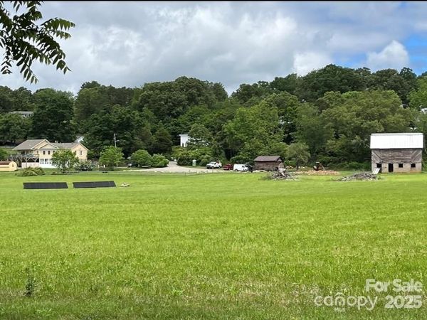 143 Reems Creek Road, Weaverville, NC 28787