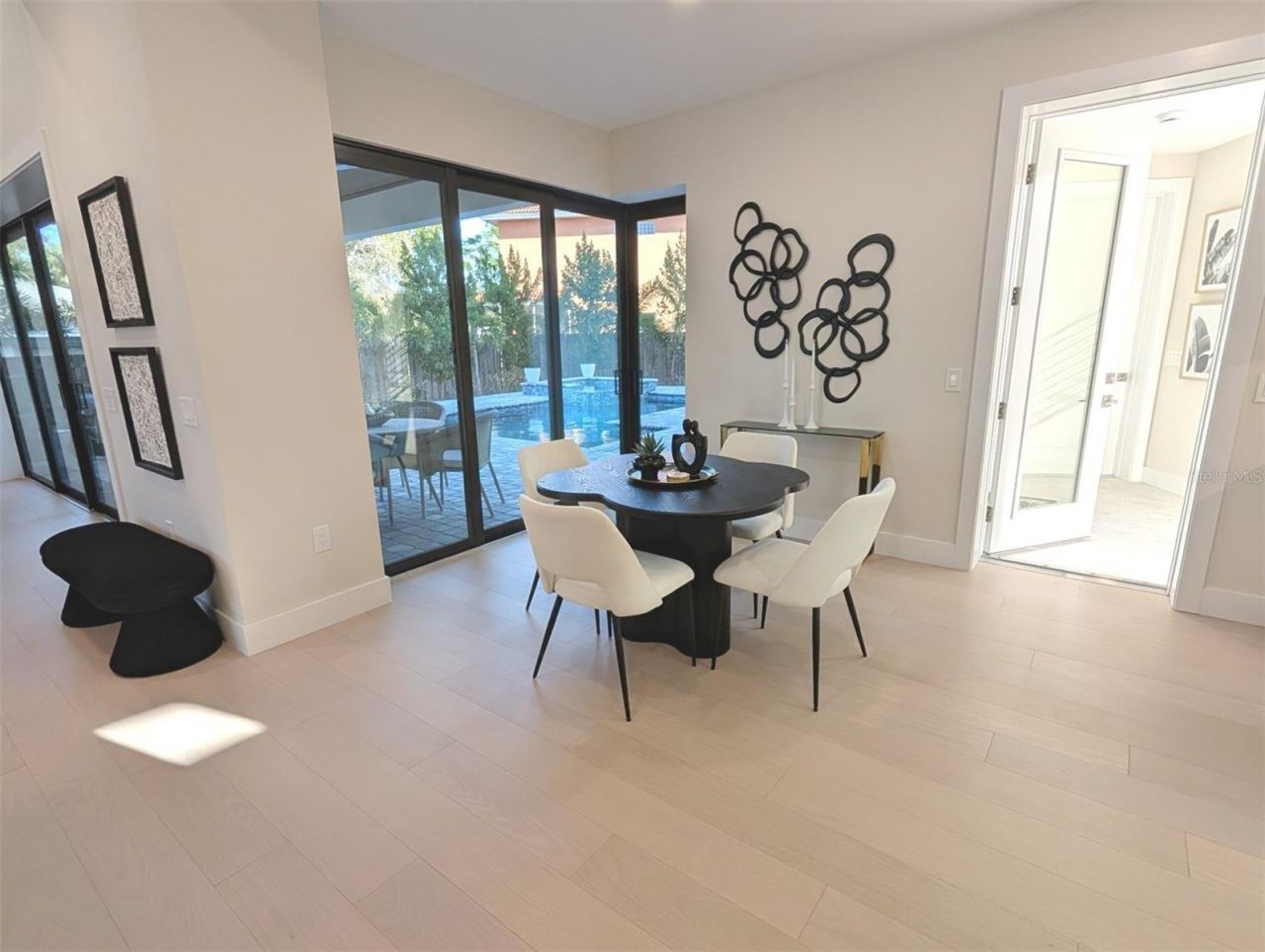 2110 Michele Drive, Sarasota, FL 34231 Photo