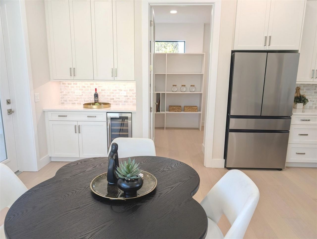 2110 Michele Drive, Sarasota, FL 34231 Photo