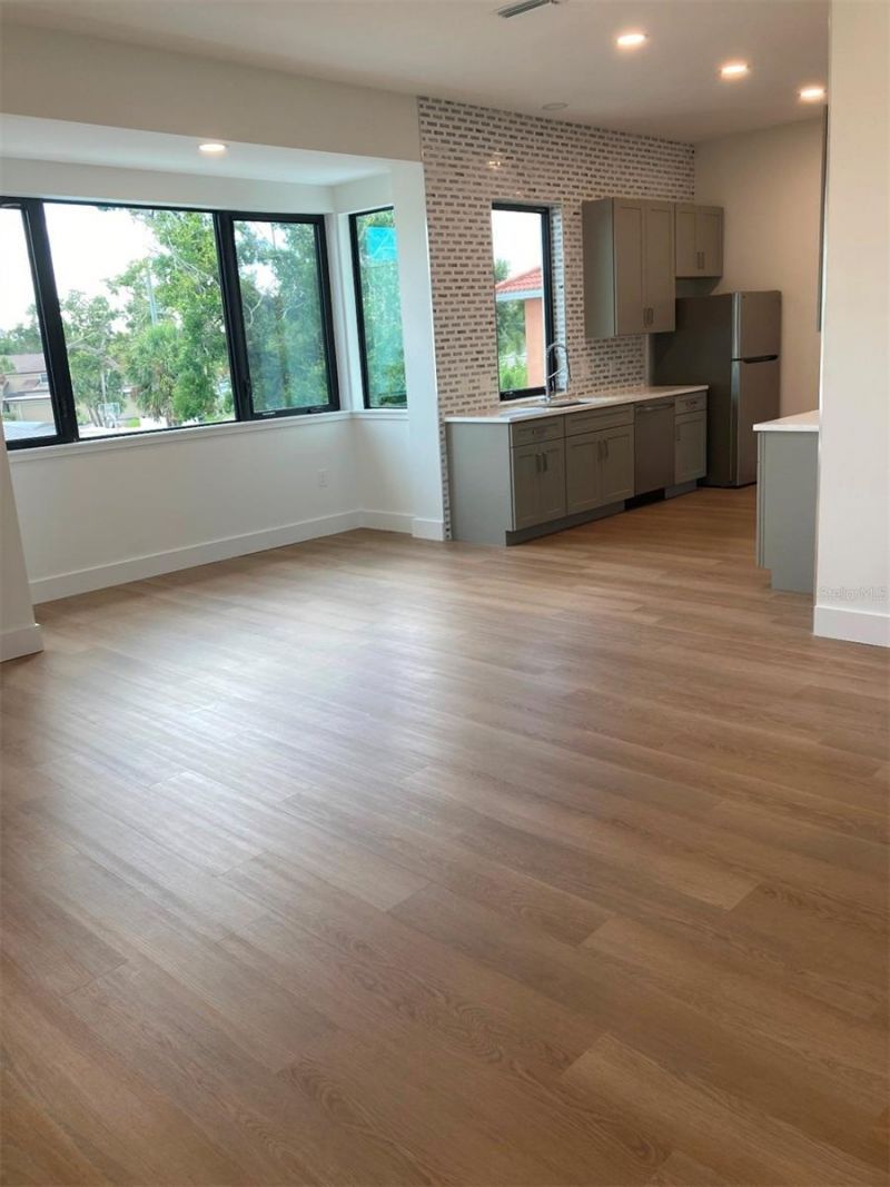 2110 Michele Drive, Sarasota, FL 34231 Photo