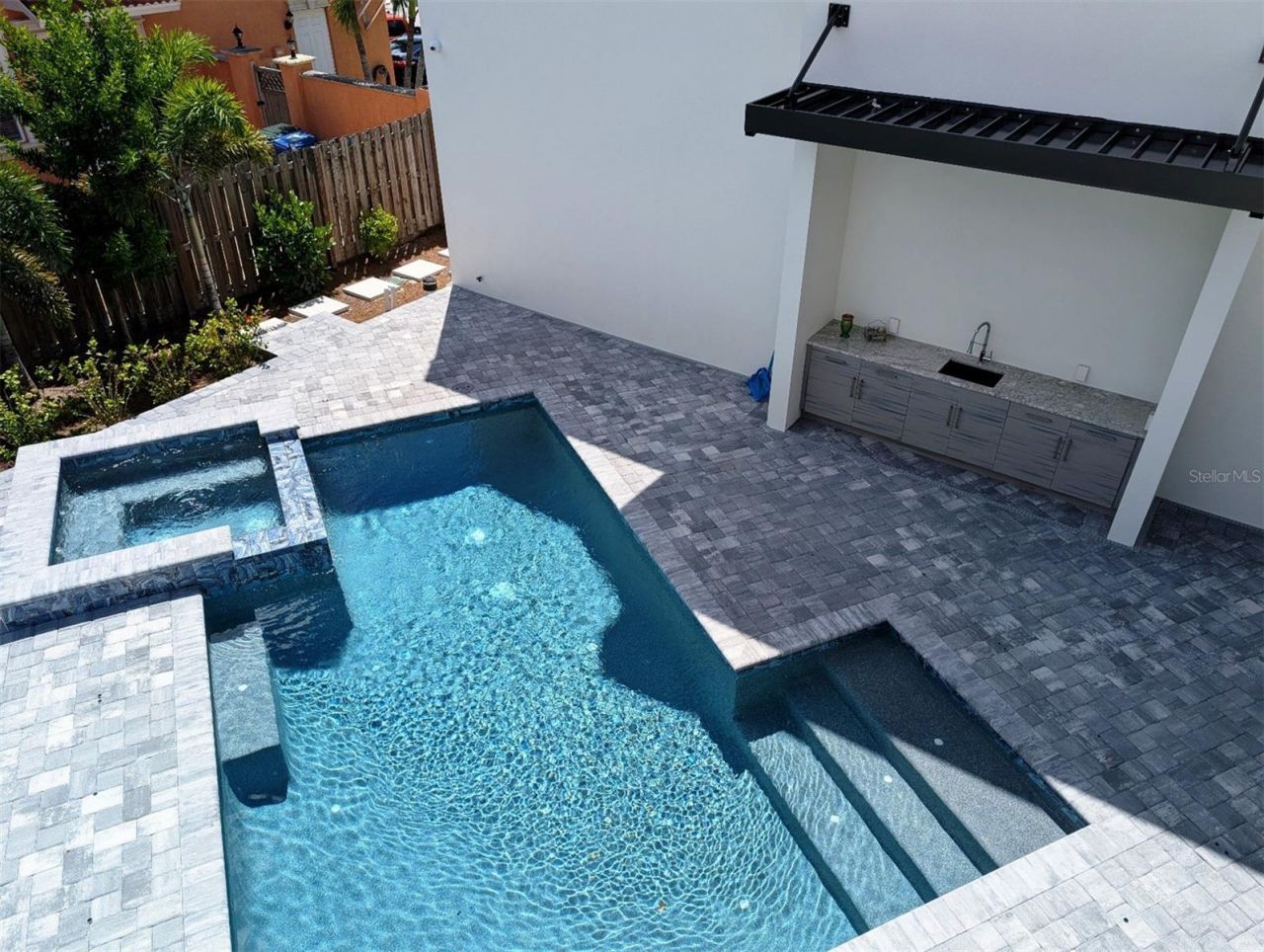 2110 Michele Drive, Sarasota, FL 34231 Photo