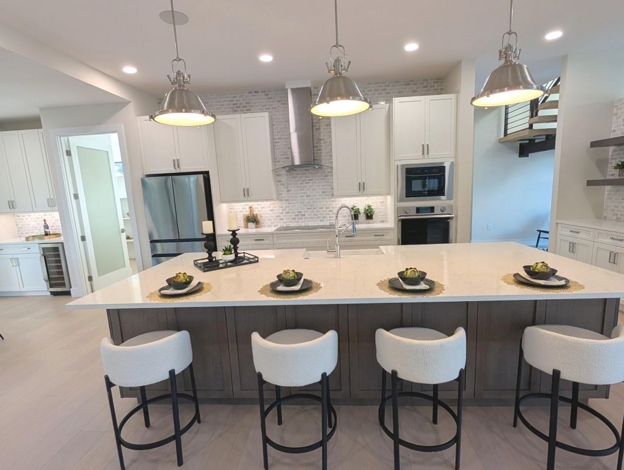 2110 Michele Drive, Sarasota, FL 34231 Photo