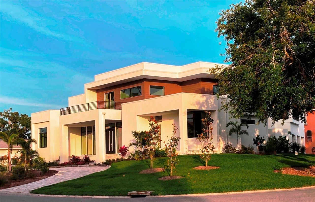 2110 Michele Drive, Sarasota, FL 34231 Photo