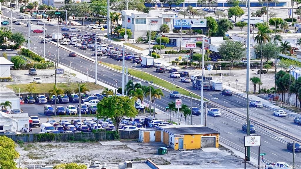 1500 S Military Trail, West Palm Beach, FL 33415 Photo