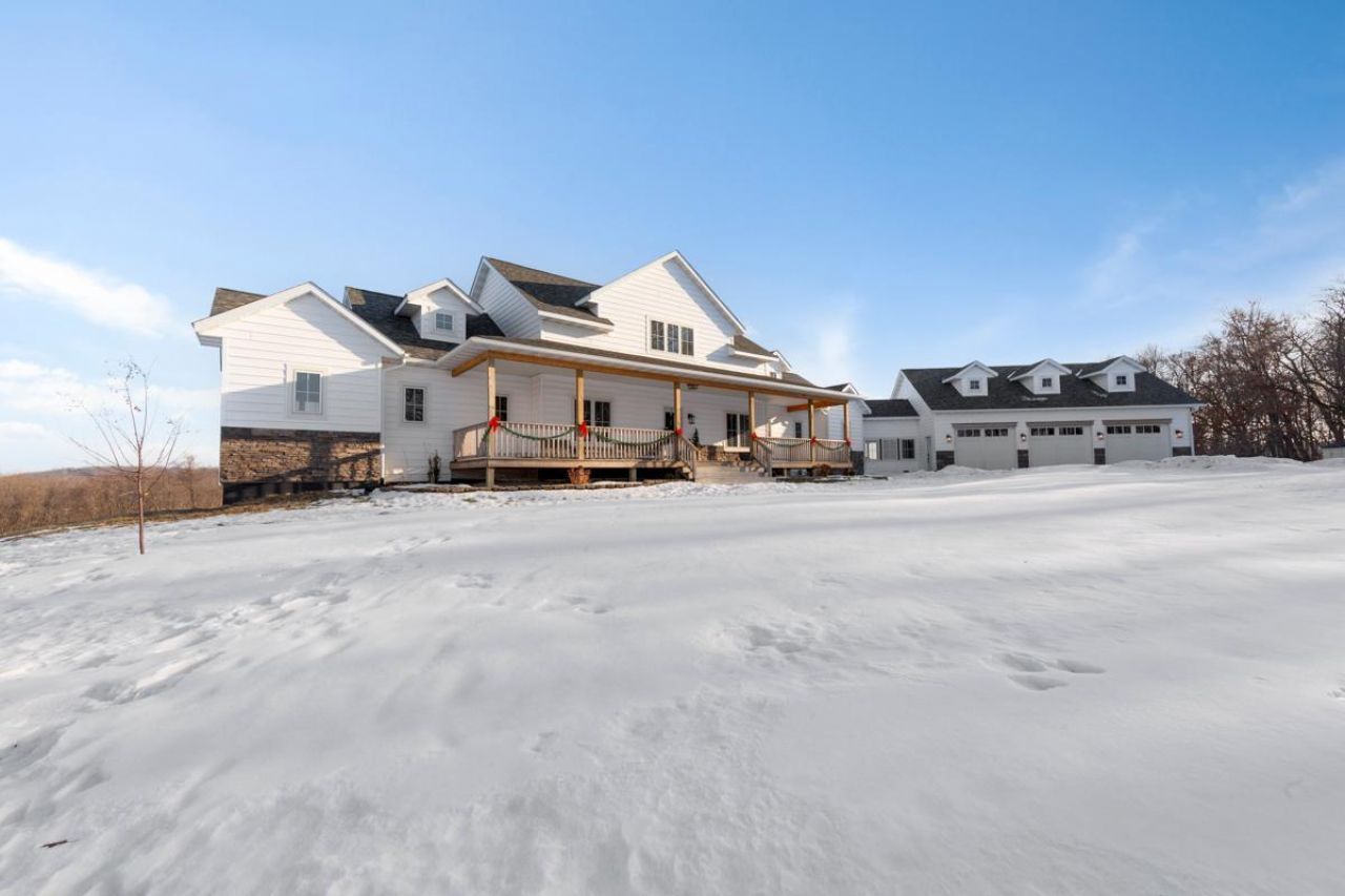 13827 Halstad Avenue, Lonsdale, MN 55046