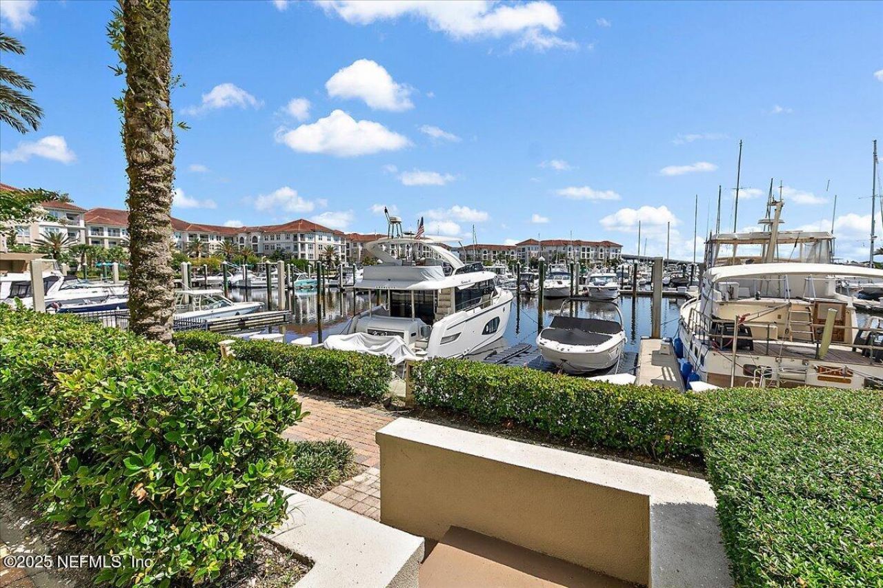 13892 Atlantic Boulevard, Jacksonville, FL 32225 Photo