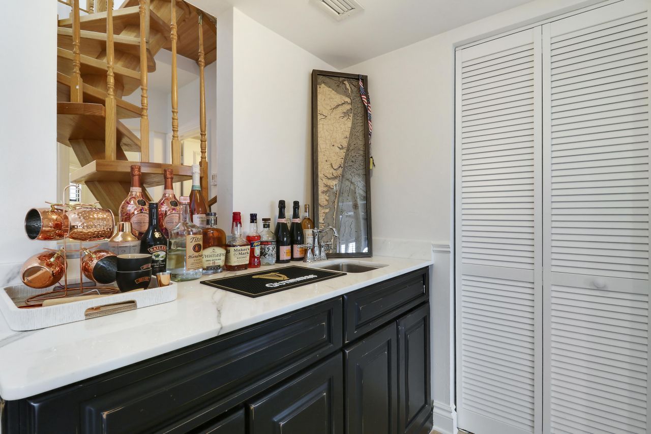 543 Bay Colony Drive N, Unit Slip 8, Juno Beach, FL 33408 Photo