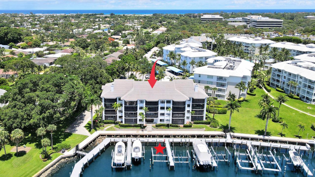 543 Bay Colony Drive N, Unit Slip 8, Juno Beach, FL 33408 Photo