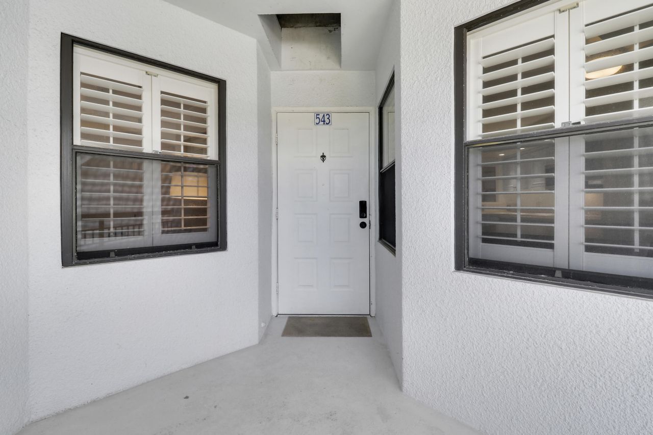 543 Bay Colony Drive N, Unit Slip 8, Juno Beach, FL 33408 Photo