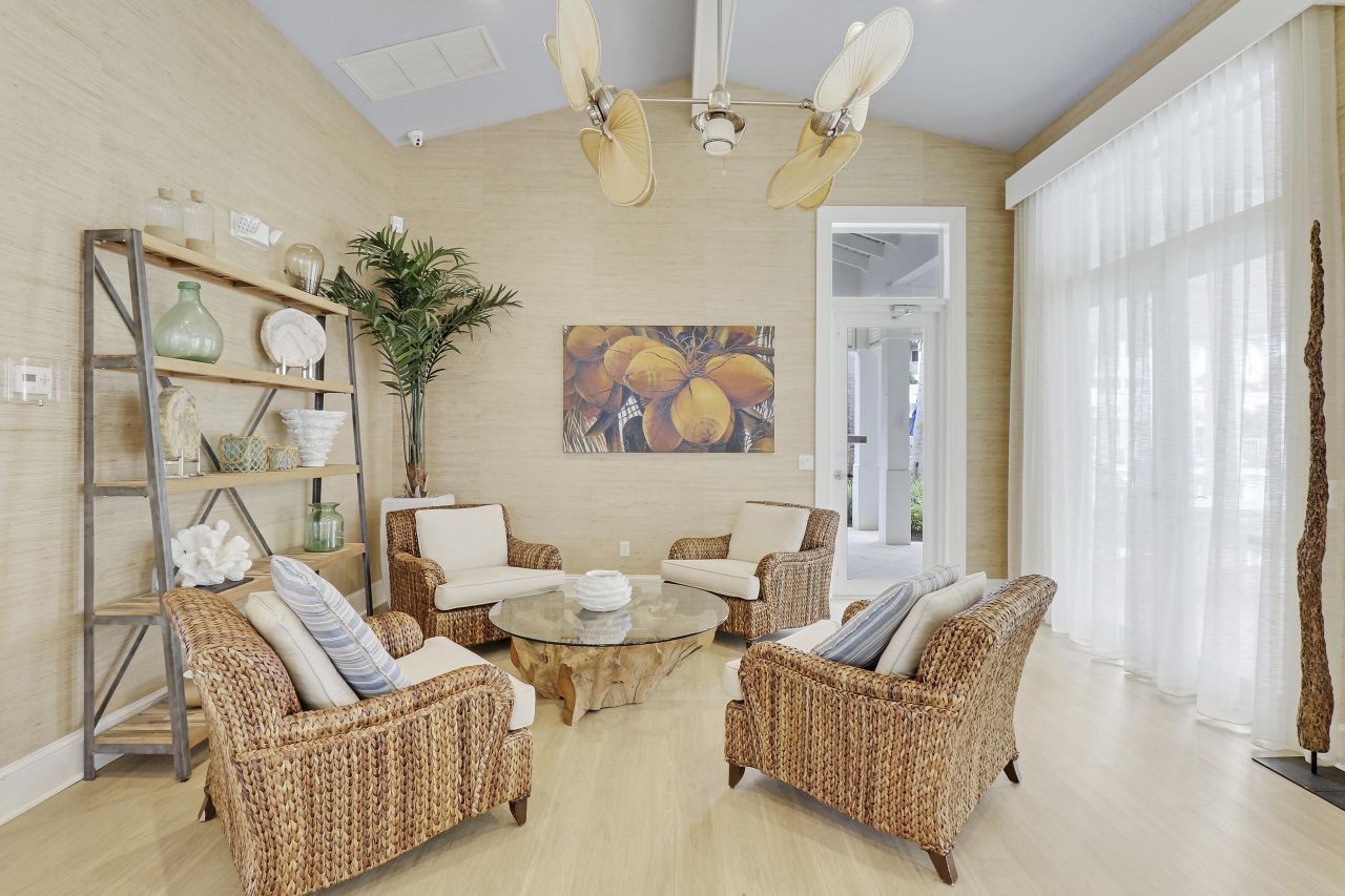 543 Bay Colony Drive N, Unit Slip 8, Juno Beach, FL 33408 Photo