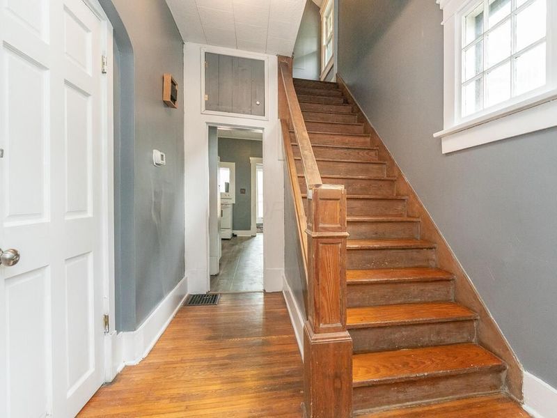 2158 Indiana Avenue, Columbus, OH 43201 Photo 4