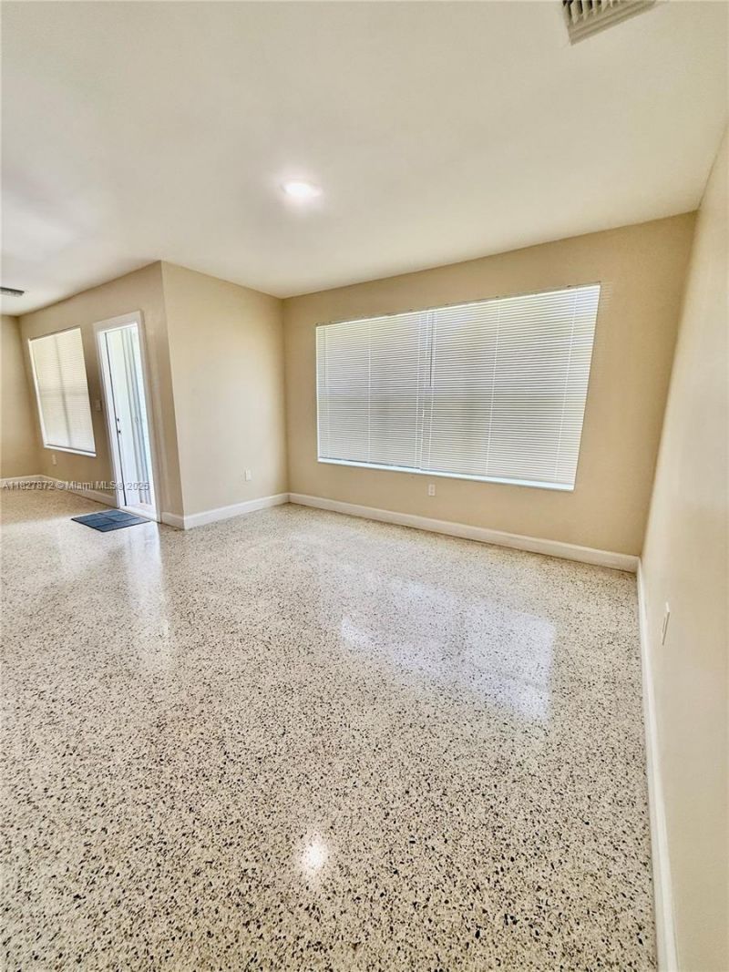 9740 Sterling Dr, Unit N/A, Cutler Bay, FL 33157 Photo