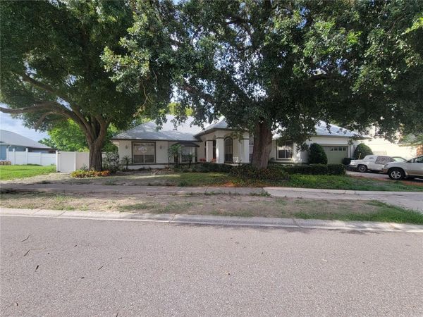 8603 SNOWFIRE DRIVE, ORLANDO, FL 32818