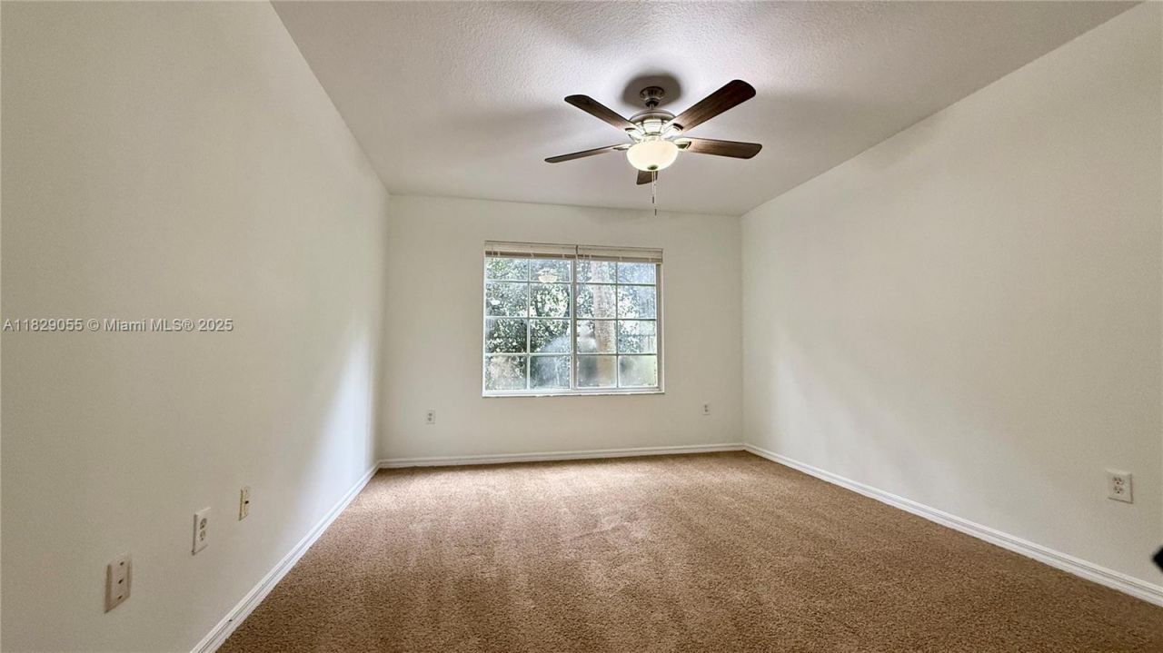 4021 San Marino Blvd, Unit 102, West Palm Beach, FL 33409 Photo