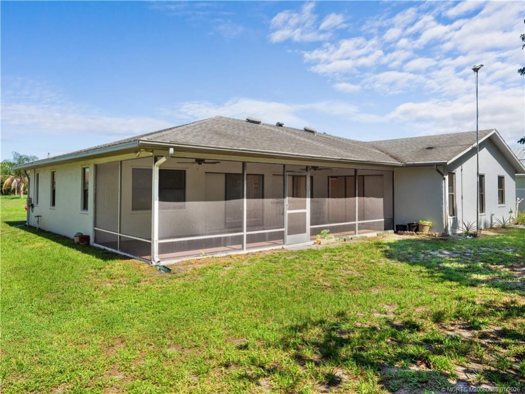 188 SE Crosspoint Drive, Port Saint Lucie, FL 34983 Photo