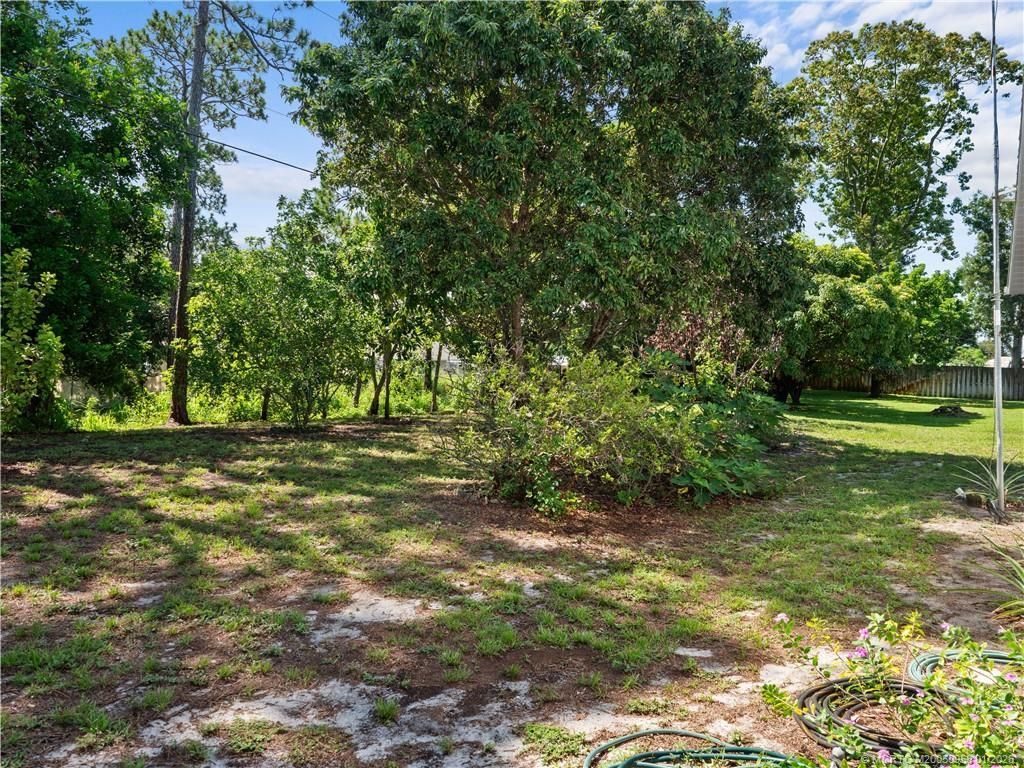 188 SE Crosspoint Drive, Port Saint Lucie, FL 34983 Photo