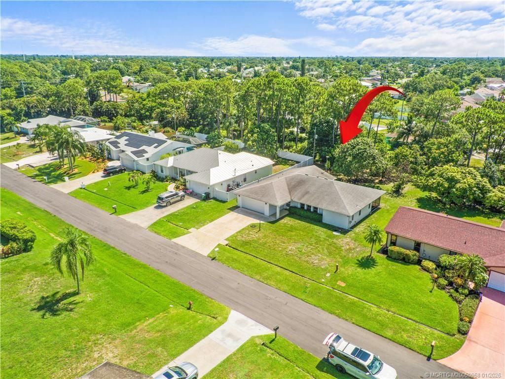 188 SE Crosspoint Drive, Port Saint Lucie, FL 34983 Photo