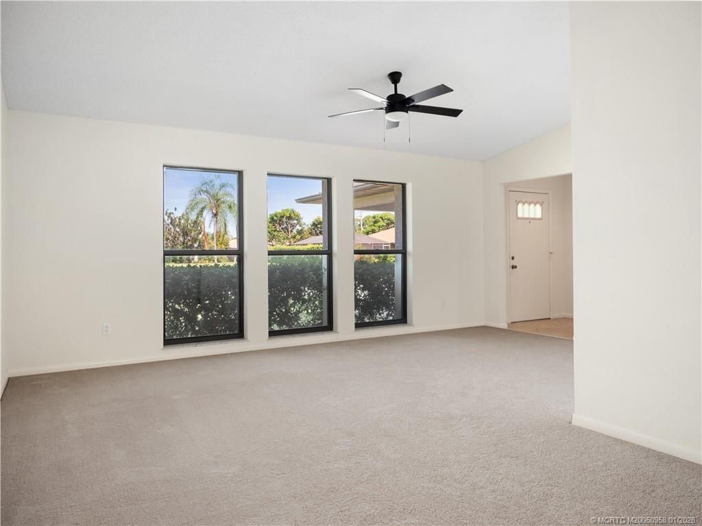 188 SE Crosspoint Drive, Port Saint Lucie, FL 34983 Photo