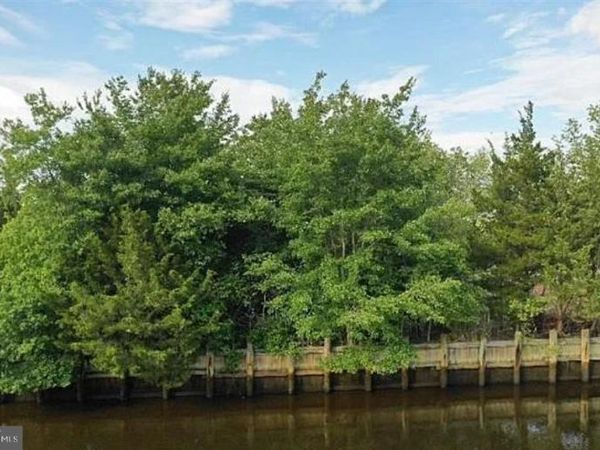 108 JUNIPER DRIVE, TUCKERTON, NJ 08087