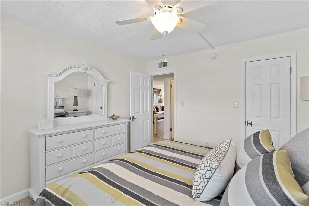 72 7th St S, Unit 208, Naples, FL 34102 Photo