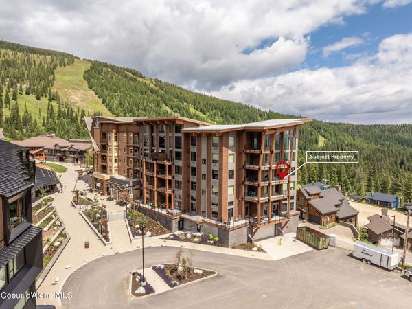 124 Village Ln, Unit # 318, Sandpoint, ID 83864