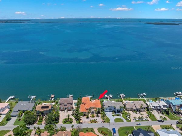 611 1ST AVENUE S, TIERRA VERDE, FL 33715