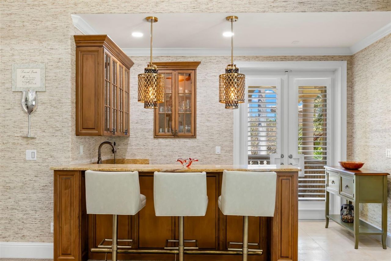 611 1st Avenue S, Tierra Verde, FL 33715 Photo