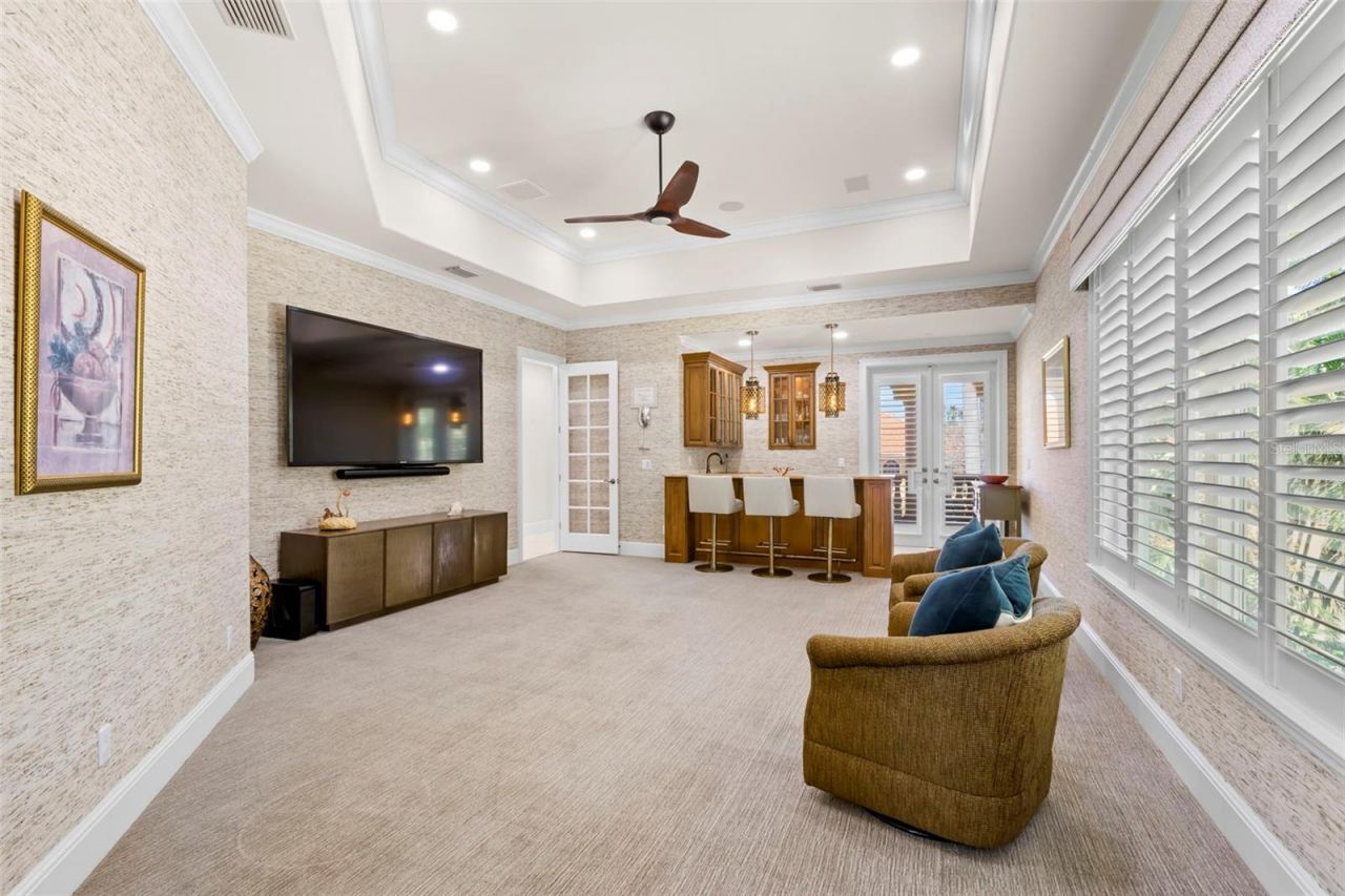 611 1st Avenue S, Tierra Verde, FL 33715 Photo